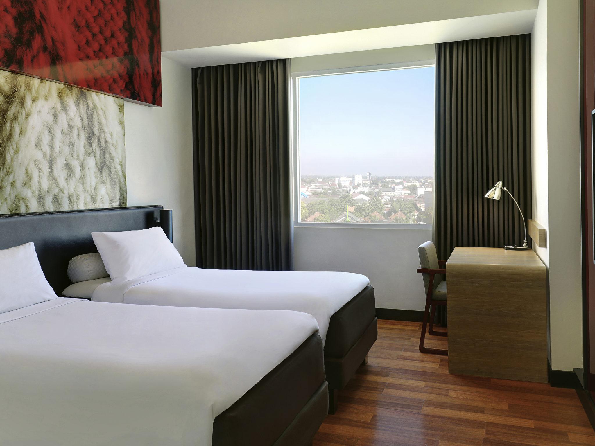 Hotel Ibis Malioboro Jogyakarta Zewnętrze zdjęcie