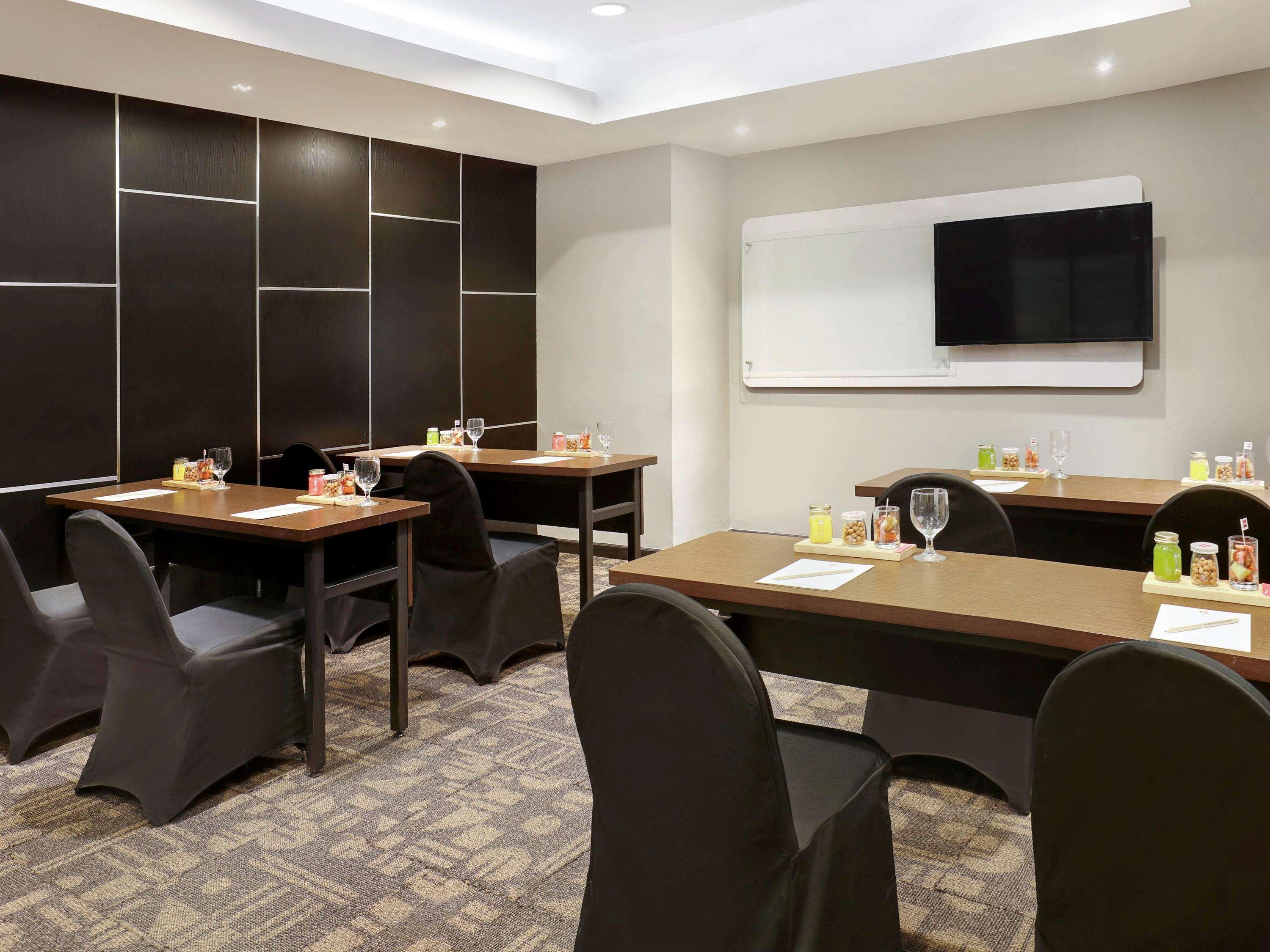 Hotel Ibis Malioboro Jogyakarta Zewnętrze zdjęcie