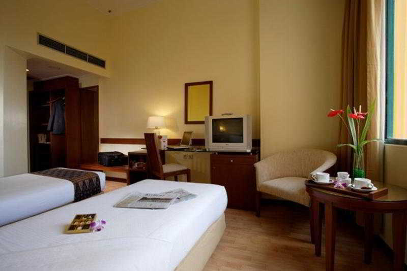 Hotel Ibis Malioboro Jogyakarta Zewnętrze zdjęcie