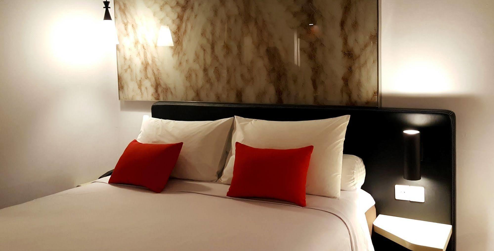 Hotel Ibis Malioboro Jogyakarta Zewnętrze zdjęcie