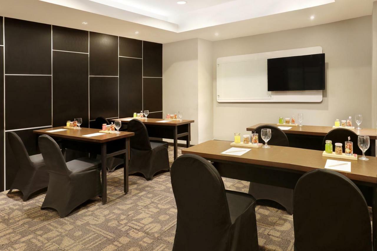 Hotel Ibis Malioboro Jogyakarta Zewnętrze zdjęcie